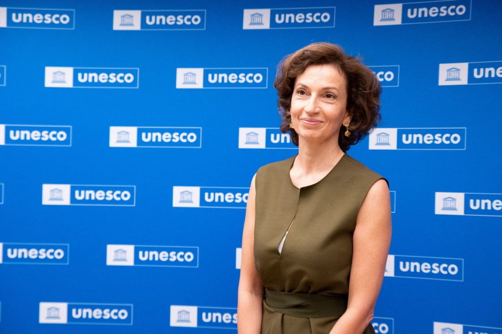 C'est Audrey Azoulay que l'Egyptien Khaled el-Enany va remplacer à la tête de l'Unesco. La Française a dirigé l'Organisation onusienne sur deux mandats depuis 2017. 