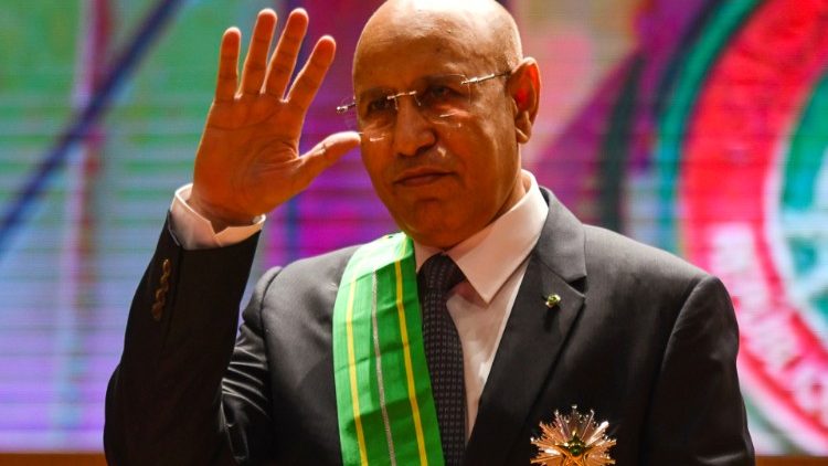 Potentiel économique, position géographique, disponibilité à une coopération sécuritaire : le président mauritanien Mohamed&nbsp;Ould Cheikh El-Ghazouani a joué de tous les atouts de son pays.