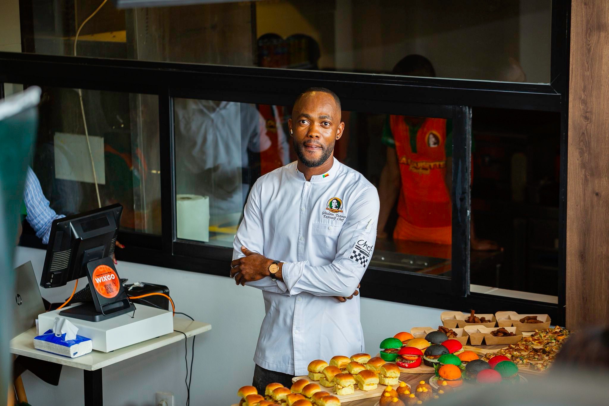 Avec sa pizza attiéké et son burger baoulé, Maël Zinsou fait montre d'audace et de créativité. 