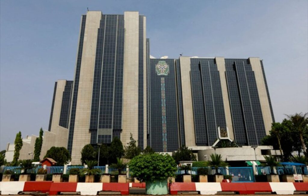 C'est en partenariat avec le Système interbancaire de règlement du Nigéria (NIBSS) que la Banque centrale du Nigéria (CBN) a lancé cette plateforme dont elle espère qu'elle va porter les transferts de la diaspora nigériane à 1 milliard de dollars par mois.&nbsp;&nbsp;