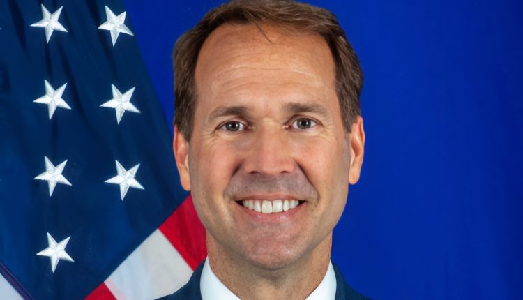 Diplomate américain, Troy Fitrell a bien expliqué à Abidjan la nouvelle philosophie d'approche de l'Afrique par les Etats-Unis. 