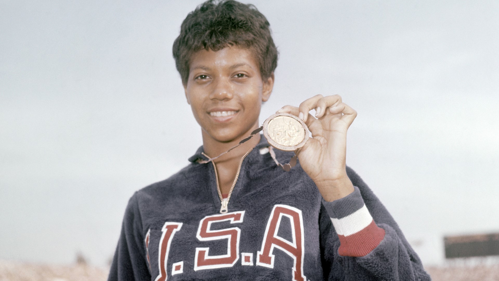 Triple médaillée d'or aux Jeux olympiques de Rome en 1960, Wilma Rudolph a obligé le gouverneur du Tennessee à ouvrir à tous la fête organisée en son honneur. 