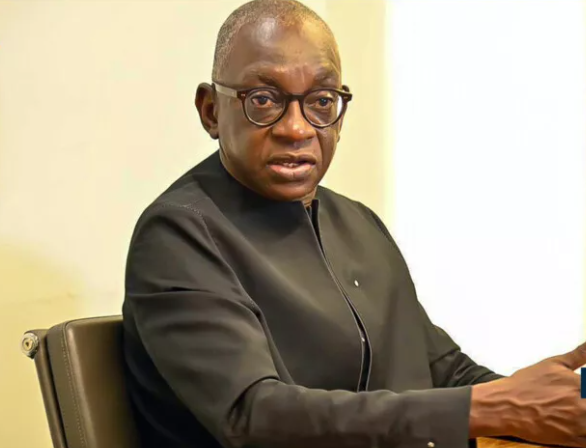 Le Professeur Amadou Gallo Diop, parrain du 10e Salon international de la santé et du matériel médical de Dakar (SISDAK).
